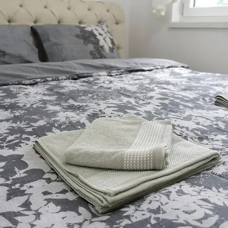 Jc10 3 Bedroom, Free Parking, 73sqm Daire