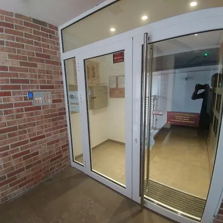 Daire Jc10 3 Bedroom, Free Parking, 73sqm