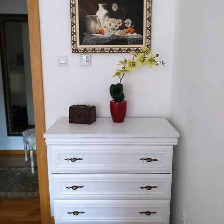 Daire Jc10 3 Bedroom, Free Parking, 73sqm