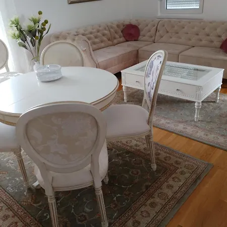 Daire Jc10 3 Bedroom, Free Parking, 73sqm *